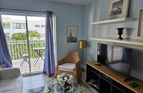 Key Biscayne Apartment | Cozy Key Biscayne Retreat