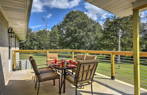 Kirby House | Cozy Kirby Getaway w/Patio, Near Lake Greeson!