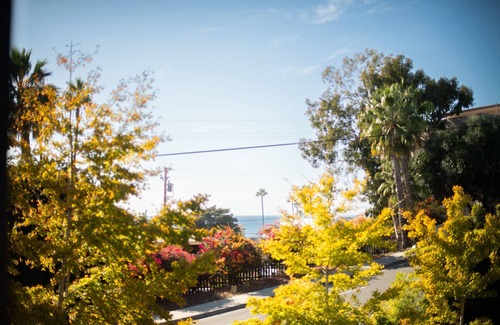 Laguna Beach House | Cozy Laguna Beach Cottage 3min walk to the ocean and 7min walk to the village!