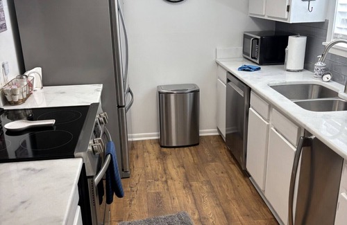 Lake Hamilton Condo | Cozy lake get-away