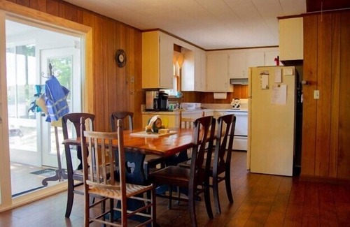 Meredith Cottage | Cozy Lake Winnisquam retreat for 6 with dock and swimming