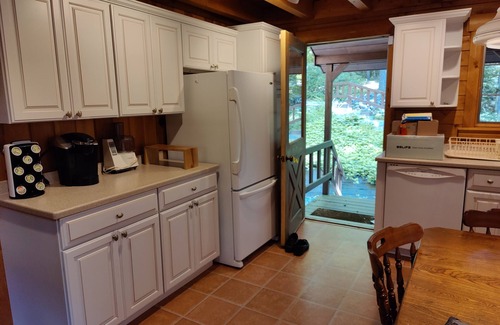 Waterford House | Cozy Lakefront Home in Waterford, Maine