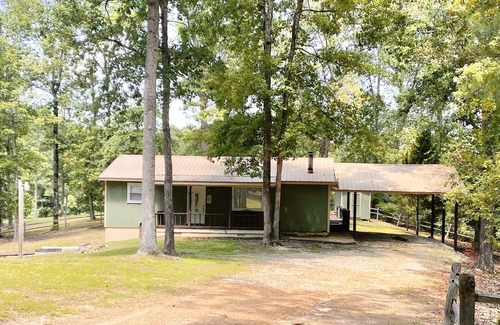 Buchanan House | Cozy little house on Kentucky Lake, Near Breakers Marina