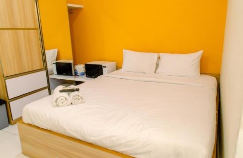 Tangerang Apartment | Cozy Living Studio Apartment No Kitchen Aeropolis Residence By Travelio