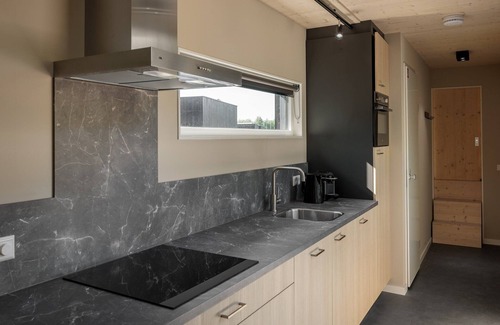 Kamperland House | Cozy Lodge Near the Beach