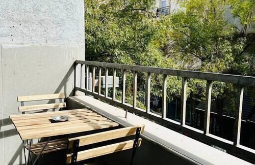 Florentin Apartment | Cozy Loft+Balcony In Florentin, Levinsky Market