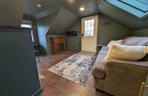 Carroll Valley Apartment | Cozy Loft Retreat- Walk to Liberty Mountain Resort