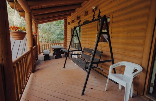 Sundance Cabin | Cozy log cabin in Sundance Resort neighborhood that sleeps 20+