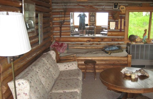 Sturgeon Bay Cabin | Cozy Log Cabin ON THE WATER with the Best Sand Beach in Door County!