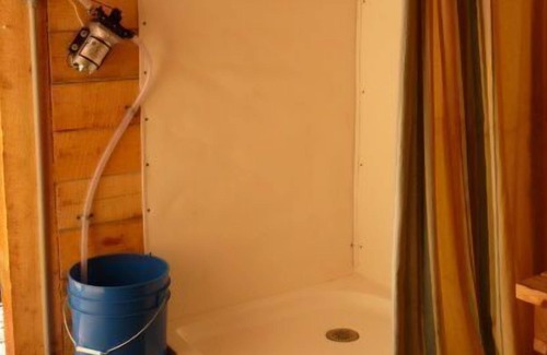 Fairbanks Cabin | Cozy Log / pond cabin ,Oppurtunity for dog sled rides .