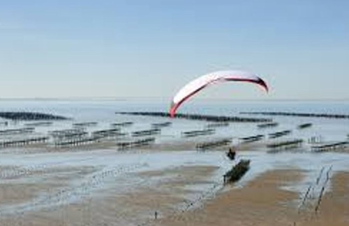 La Faute-sur-Mer House | Cozy Maisonette with Pool, Terrace, and Parking Near La Faute-sur-Mer Beaches