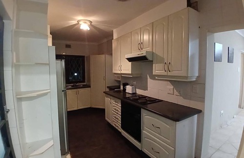 Margate House | Cozy Margate Retreat Family Home With 2 Bedrooms