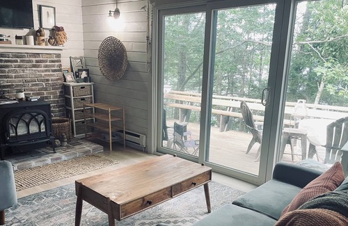 South China Cabin | Cozy Mid-Coast Cabin on China Lake-Family Friendly!