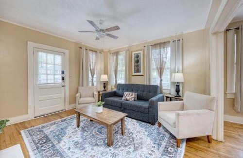 Columbus House | Cozy Midtown Nook- 5mins to Lake Bottom Park, 10mins to Downtown!
