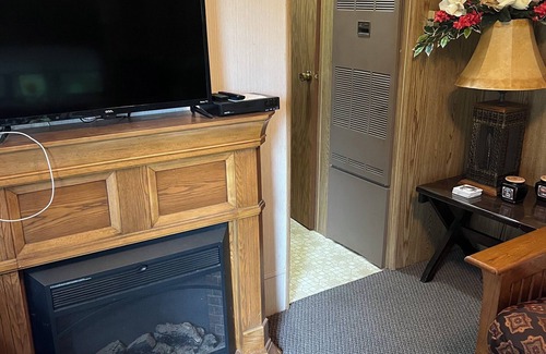Easton House | Cozy mobile home/cabin on campground in Adams, WI.