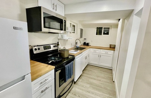 South Salt Lake House | Cozy Modern 2BR in Millcreek - 10 Min to SLC & Mountains