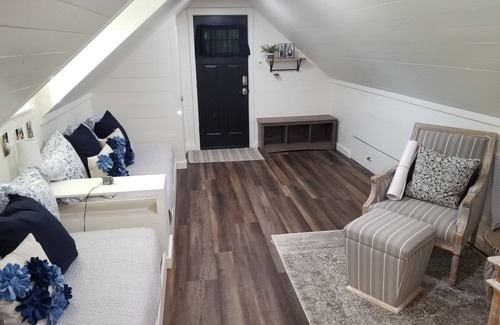 College Station Apartment | Cozy Modern Farmhouse Apartment near Texas A&M Campus