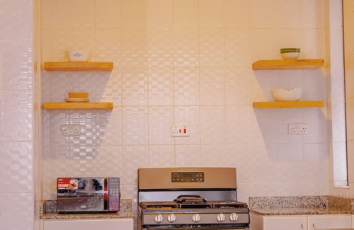 Runda House | Cozy Modern Guest House in Runda Nairobi