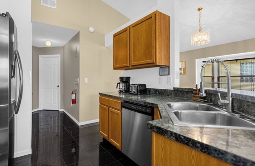Westridge House | Cozy & modern home 4 bed/3 bath/private pool