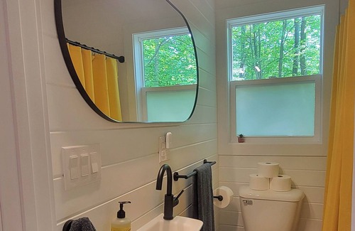 Ludington House | Cozy, modern home in Ludington