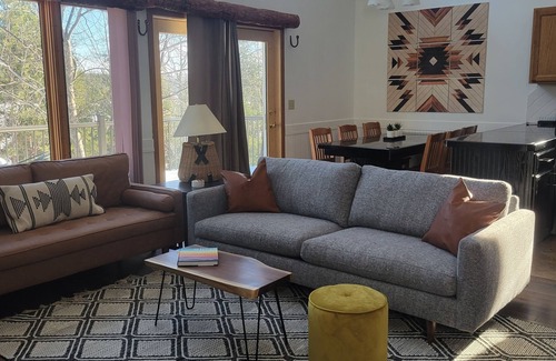 Biwabik Villa | Cozy Modern Lake front Villa at Giants Ridge Ski Resort