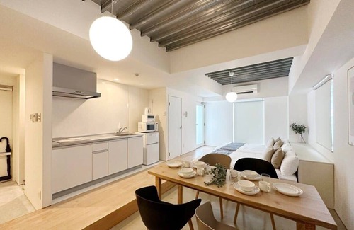 Hiroshima City Centre Apartment | Cozy & Modern Studio Apt 5 Mins Walk to Peace Park