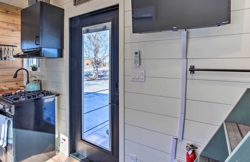 Montrose Apartment | Cozy Montrose Studio Close to Mtn Adventures!
