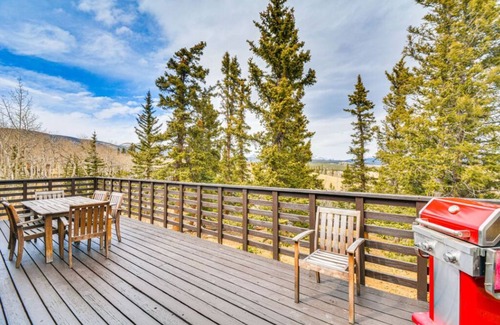 Warm Springs House | Cozy Moose Grove: ski, hike, fish & relax