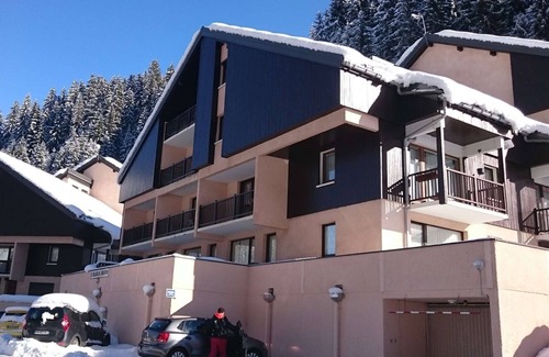 Beaufort Apartment | Cozy Mountain Apartment - Sleeps 6, 2 Balconies, Near Slopes - Arêches-Beaufort