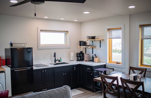 Livingston Apartment | Cozy Mountain Retreat, Studio Shipping Container Tiny Home