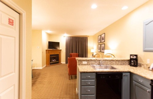 Boyne Falls Condo | Cozy Mountain Run at Boyne, Huge 3 Bedroom Suite