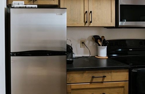 East Kootenay Condo | Cozy Mountainside Chalet in Kimberley