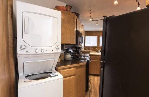 Whitefish Apartment | Cozy Mountainside Duplex