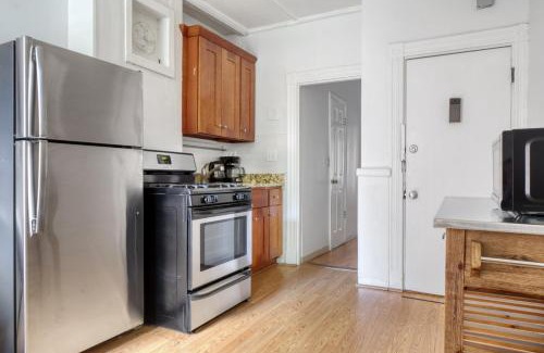 North End Apartment | Cozy N End 1BR steps from Harborwalk BOS-446