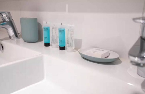 Kinkerbuurt Apartment | Cozy Nassau Canal Suite