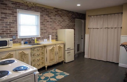 New Braunfels House | Cozy NB Pad - Minutes From All The Fun!n