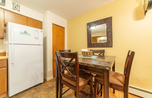 Walloon Lake Apartment | Cozy Nest in Walloon Village