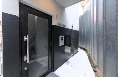 Nishi Apartment | Cozy Nest Yokohama 横浜駅徒歩10分 Brand New Up to 4 Guests