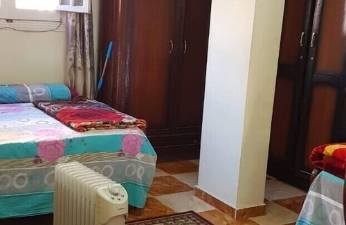 Al-Muntazah Apartment | Cozy new 2 BD Amazing beach view next to Hilton hotel Family only ! العائلات فقط