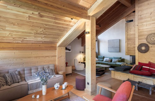 Le Bettaix Apartment | Cozy New Apartment Near Ski Lifts, Village Setting
