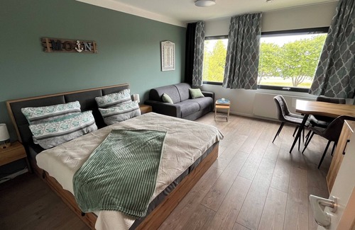Fehmarn Apartment | Cozy, newly renovated apartment at the marina of Fehmarn Burgtiefe.