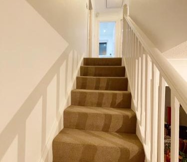 Nitshill House | Cozy Nights SVP Detached House