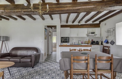 Aignerville House | Cozy Normandy Escape