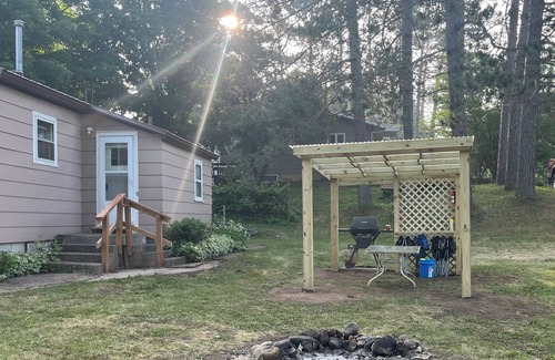 Laona House | Cozy Nothwoods home next to ATV/Snowmobile trails