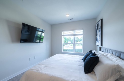 North Charlotte Condo | Cozy Oasis in NoDa: Near Uptown & Vibrant Dining