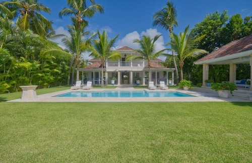 El Cortecito Villa | Cozy ocean view villa just minutes from golf and private beaches