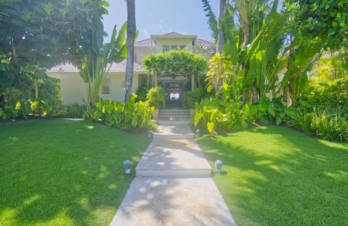 El Cortecito Villa | Cozy ocean view villa just minutes from golf and private beaches