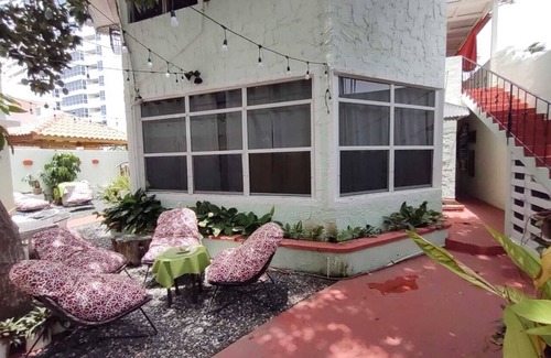 Mar De Sol Apartment | Cozy One Bedroom Apartment in Juan Dolio Beach with AC, WiFi & Hot Water