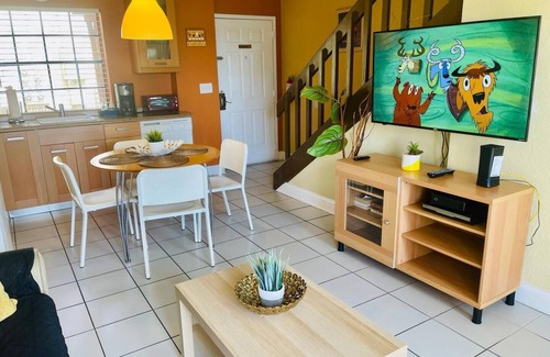 Florida Central Atlantic Coast Villa | Cozy One Bedroom Lakefront Villa Close to the Attractions