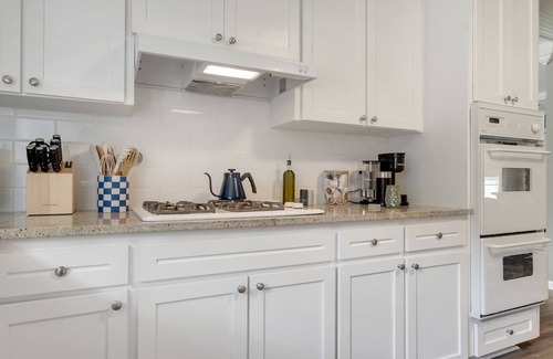 Tallahassee House | Cozy - Organic Modern - Bungalow